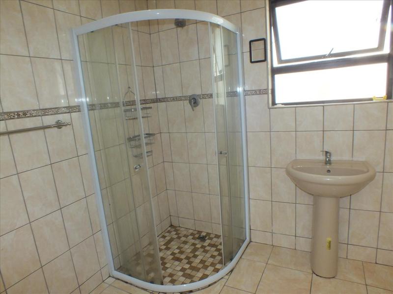 To Let 1 Bedroom Property for Rent in La Rochelle Western Cape